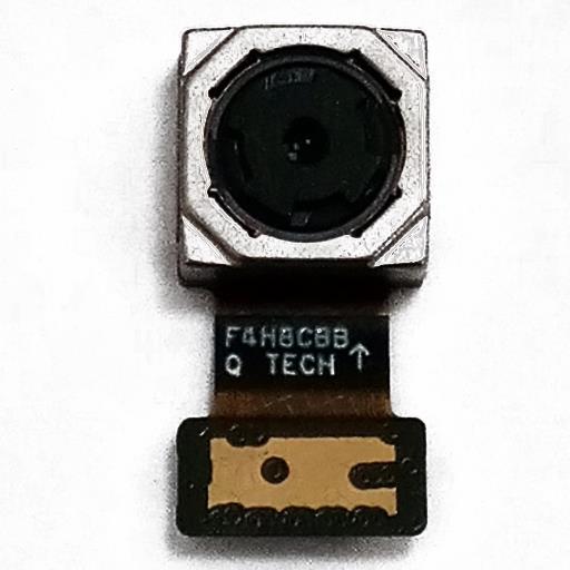Fotocamera-posteriore-con-flat-8-MP